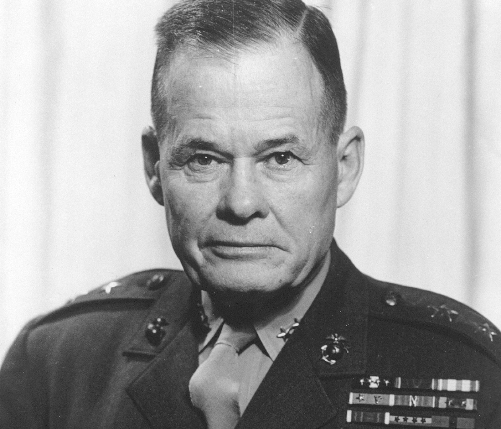 The Story Behind Chesty Puller’s 5 Navy Crosses And 2 Other Major Valor
