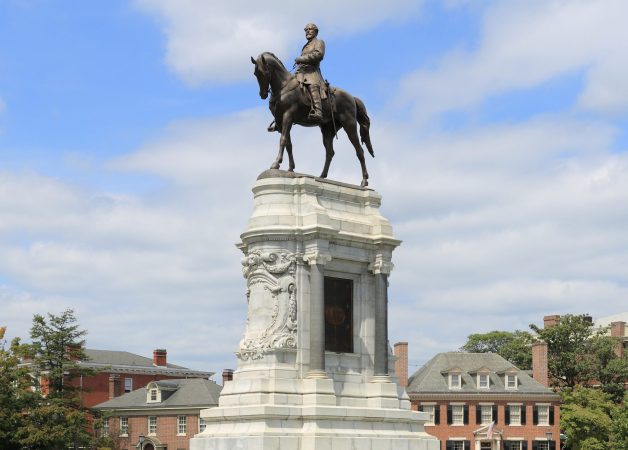 robert e. lee statue