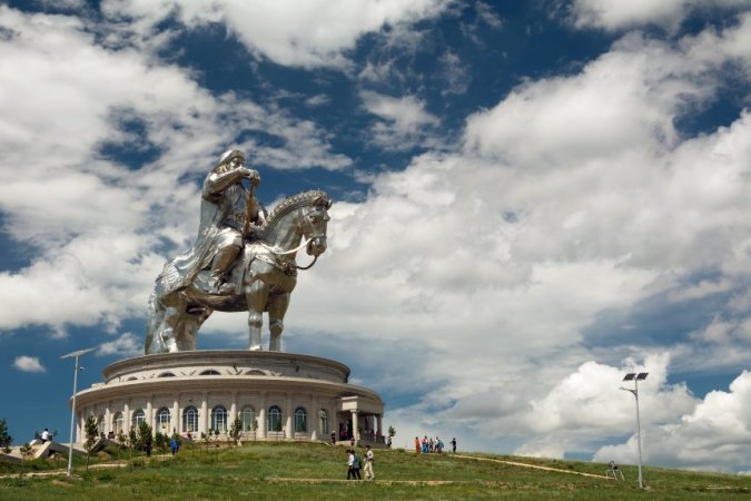 genghis khan statue