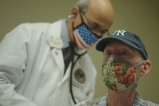 This vet has lung cancer. Thanks to the VA’s latest tech, he’s still here.