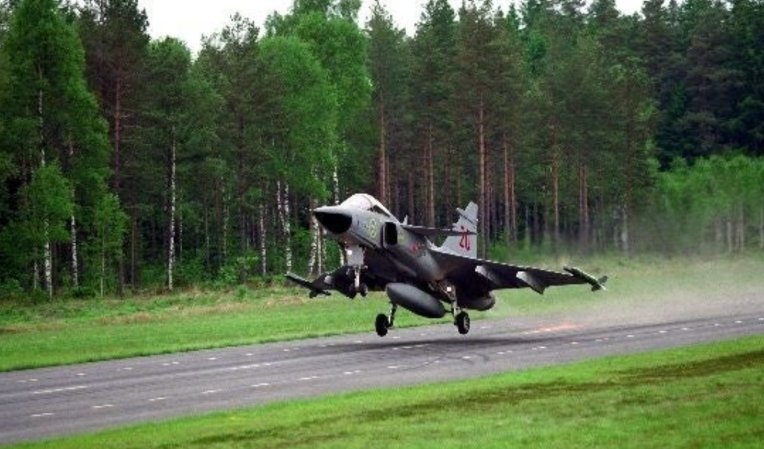 This is the iconic European fighter that can operate anywhere