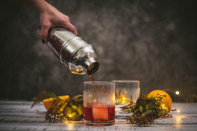 We’re falling for fall with these 5 cocktails with military origins