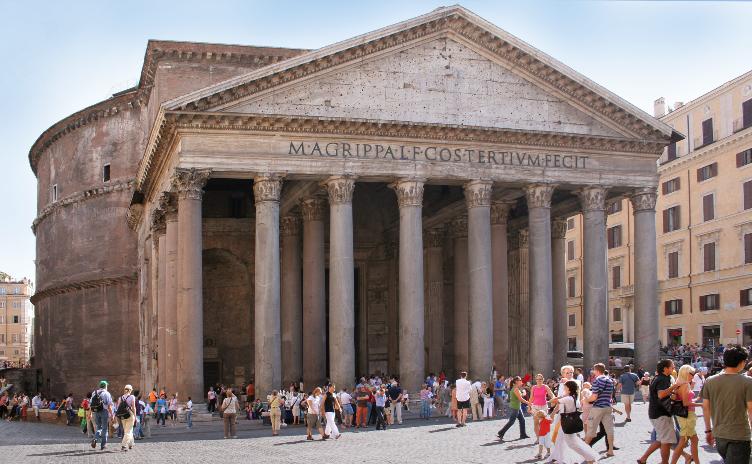 Buildings in Rome were stunning like this one, but most citizens were poor.