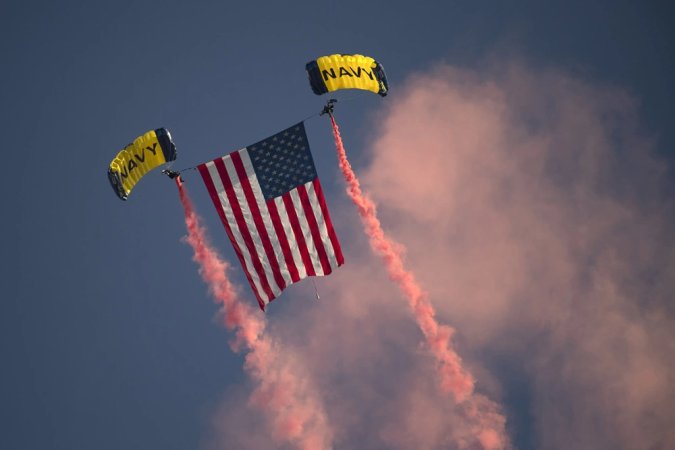 Watch the Navy’s Leap Frogs make the first-ever parachute jump into Central Park