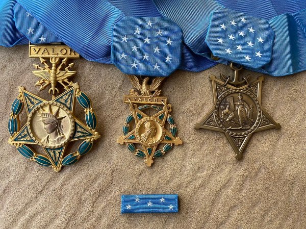 How the top 7 war medals are issued to troops