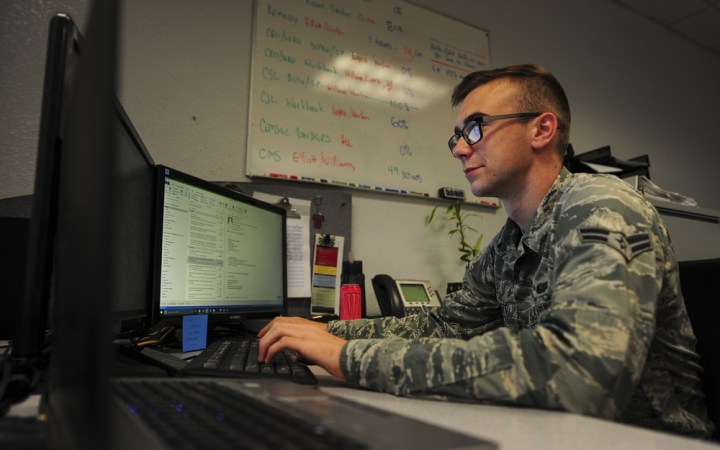 6 rules about military email to keep you out of trouble