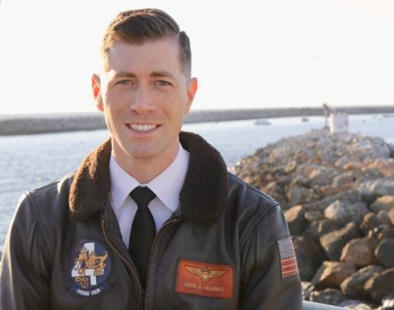 This Naval Academy grad and pilot is running for congress