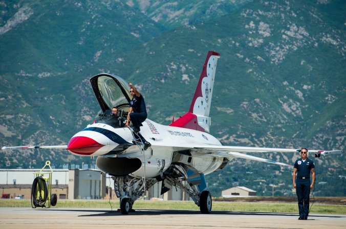 hill afb thunderbirds