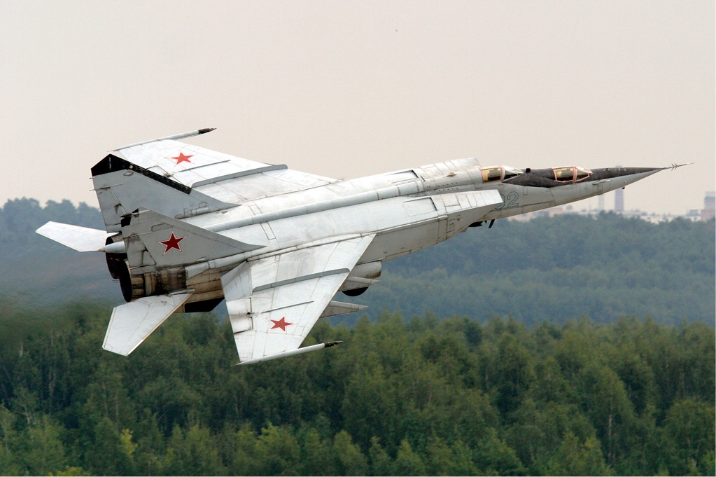 MiG-25