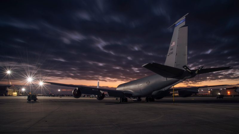 plane design tanker