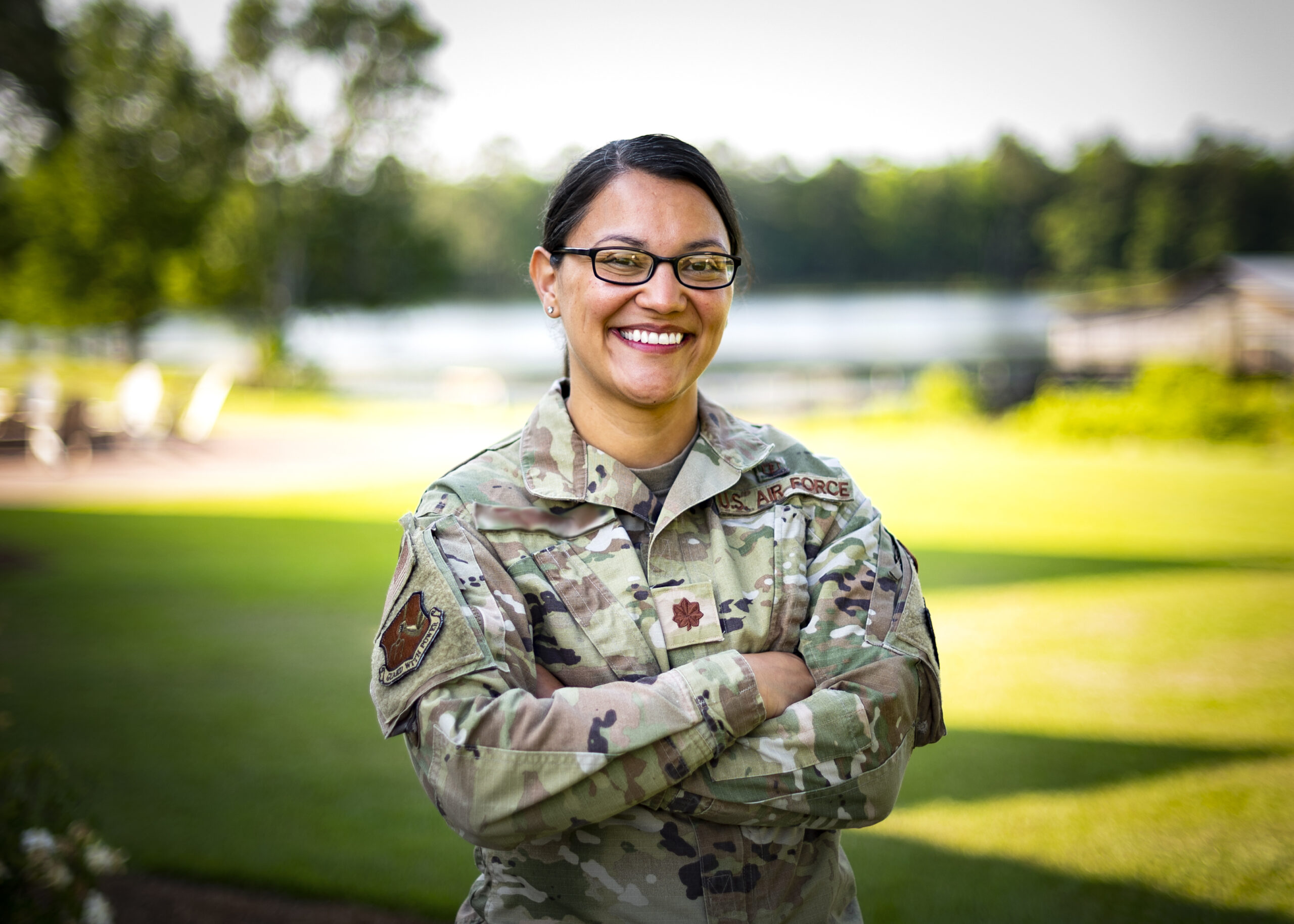 women at shaw afb