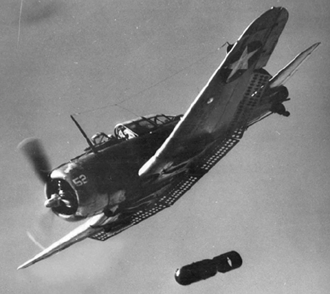 douglas dive bomber