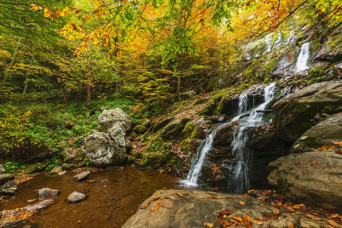 Dark Hollow Falls