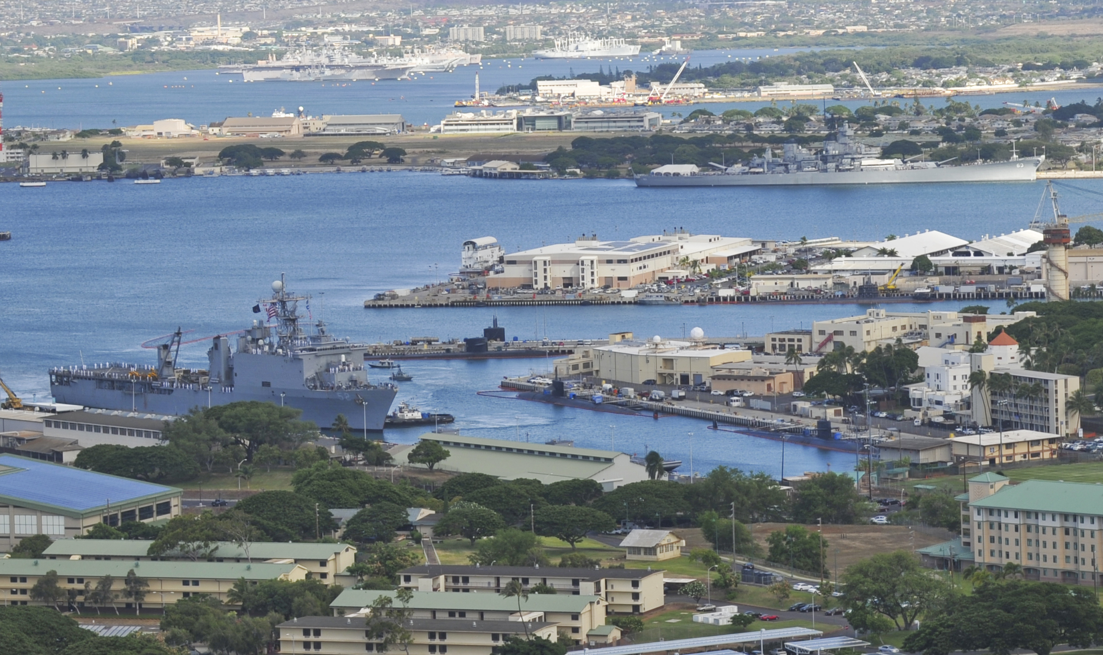 uss pearl harbor at pearl harbor