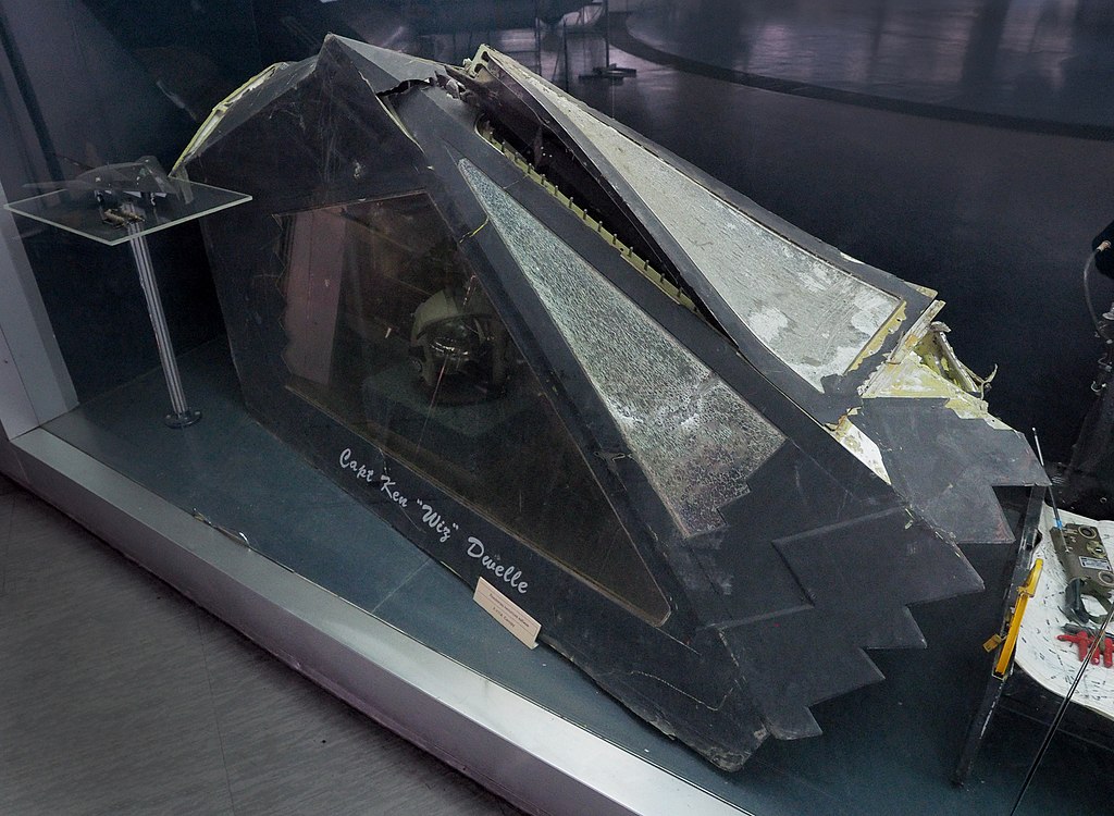 f-117 canopy