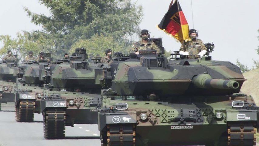 german leopard 2 battle tank