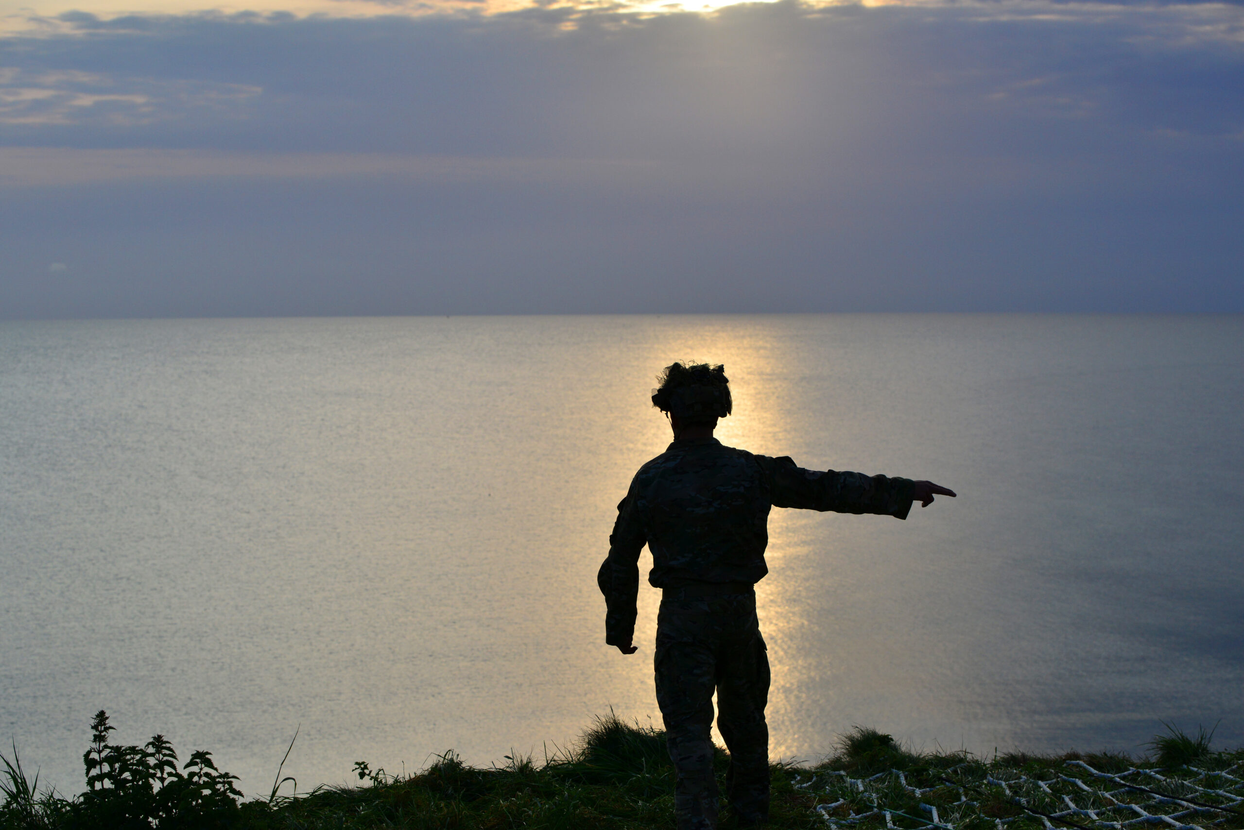 paratrooper at pointe du hoc