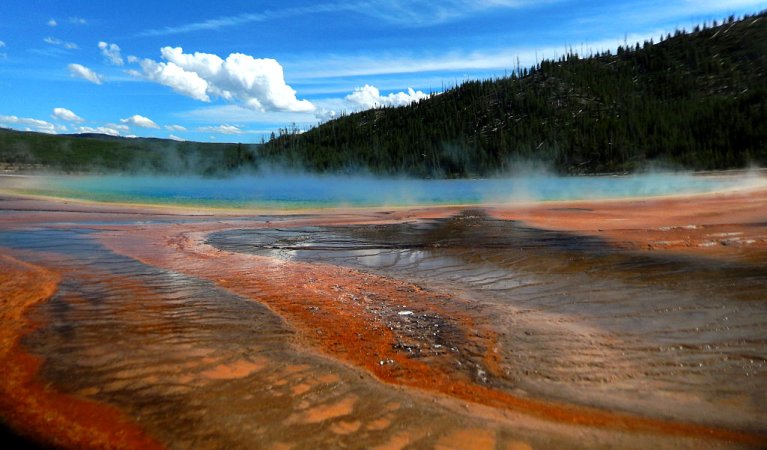 yellowstone supervolcano