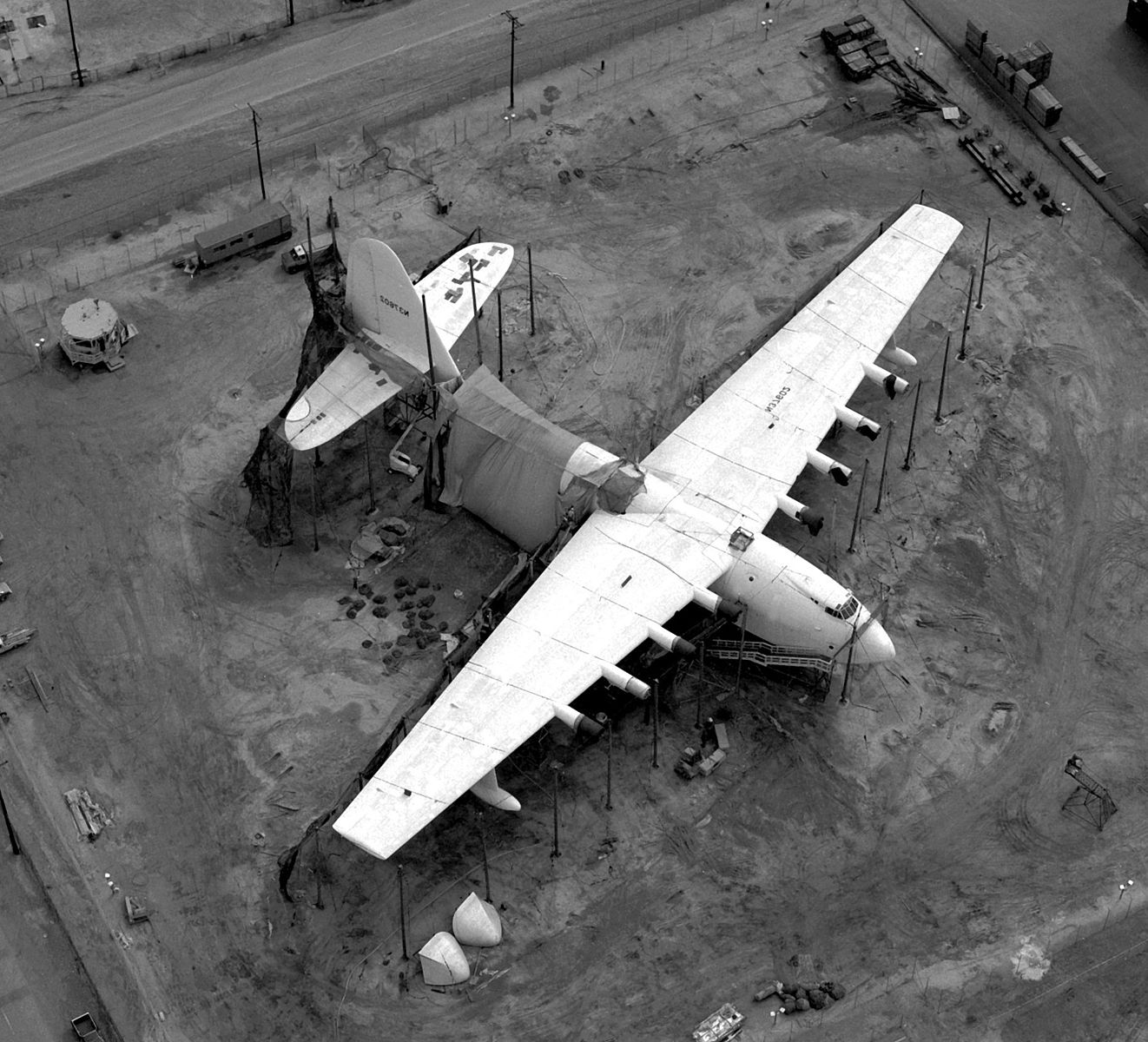 h-4 hercules construction