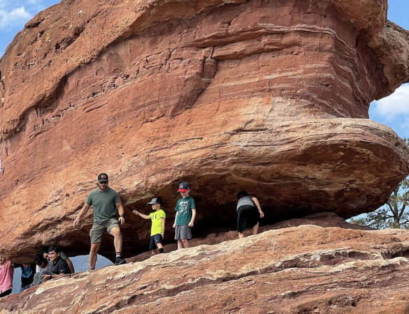 Photograph of the Balanced Rock in the Garden of the Gods taken in 2021