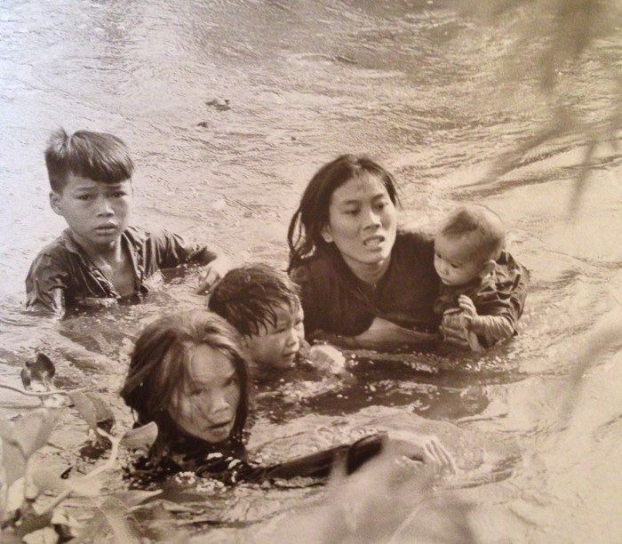 1966 - Vietnamese refugees fleeing an attack