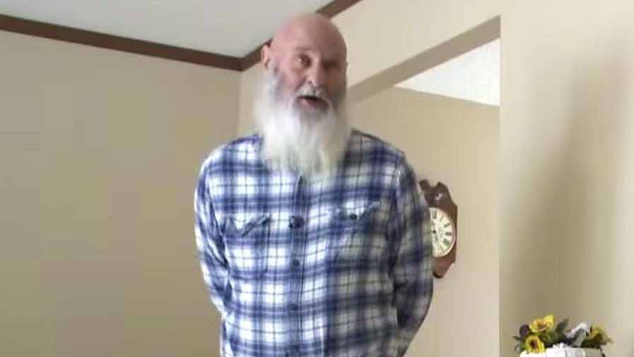 This Dying Vietnam Veteran Is Giving Away Everything He Owns To Charity