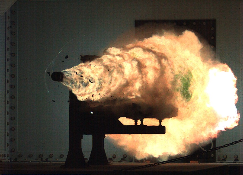 11 incredible videos of weapons firing in slow motion