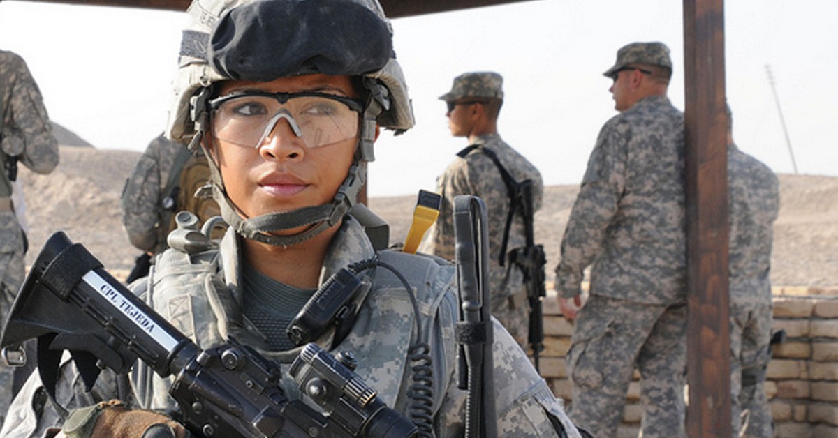 The 7 everyday struggles of women in the military