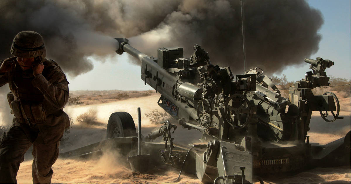 These 17 photos show why artillery is king of the battlefield