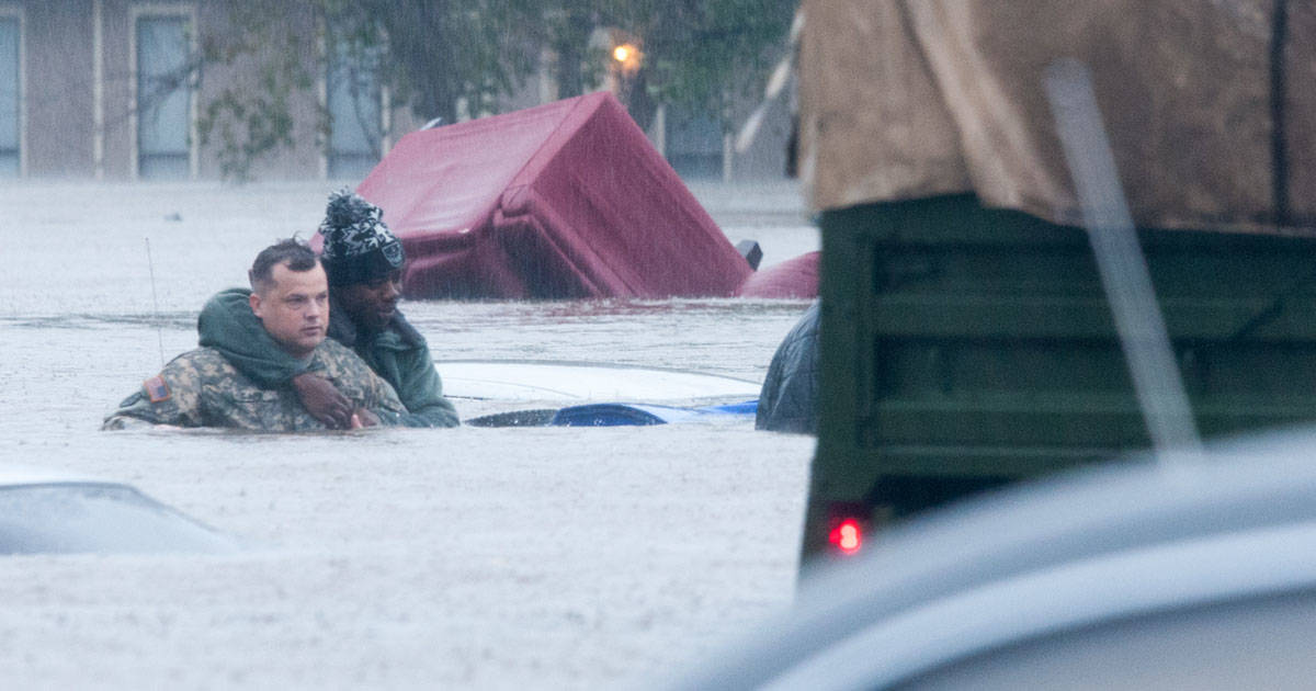 These 16 photos show how the US military helped the victims of Hurricane Matthew