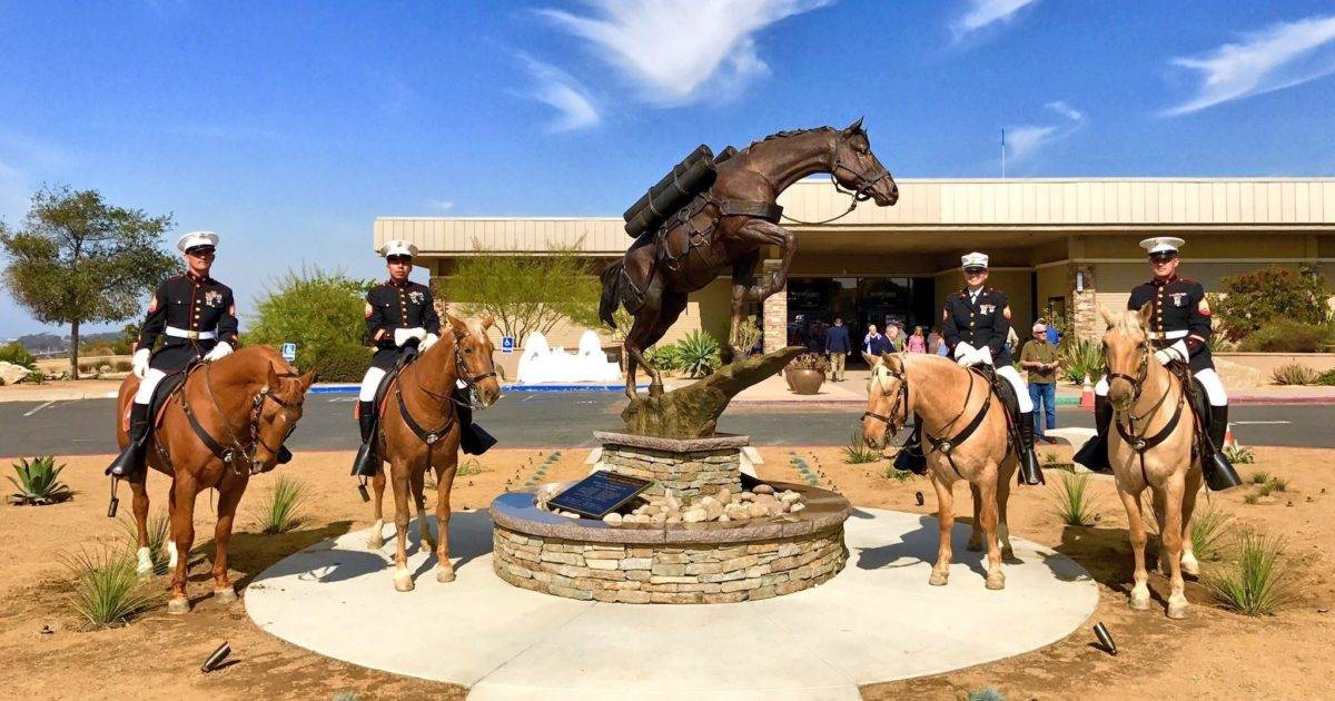 This hero horse of the Marine Corps got her own statue