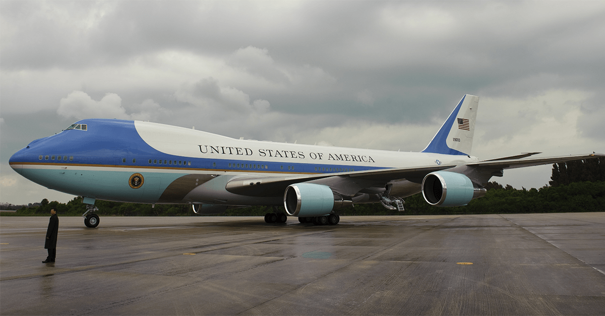 The difference between Trump’s old airplane and Air Force One