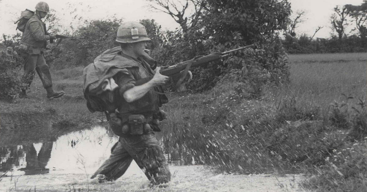 Vietnam vets meet the soldier who saved them from a VC ambush