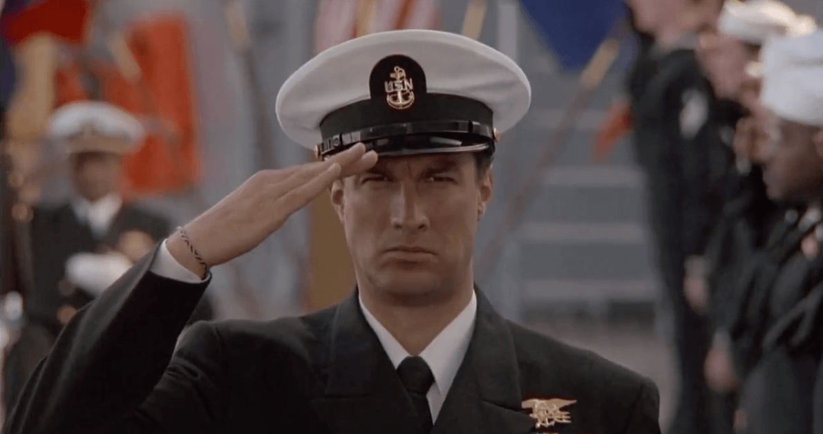 5 awful hand salutes that don’t even come close