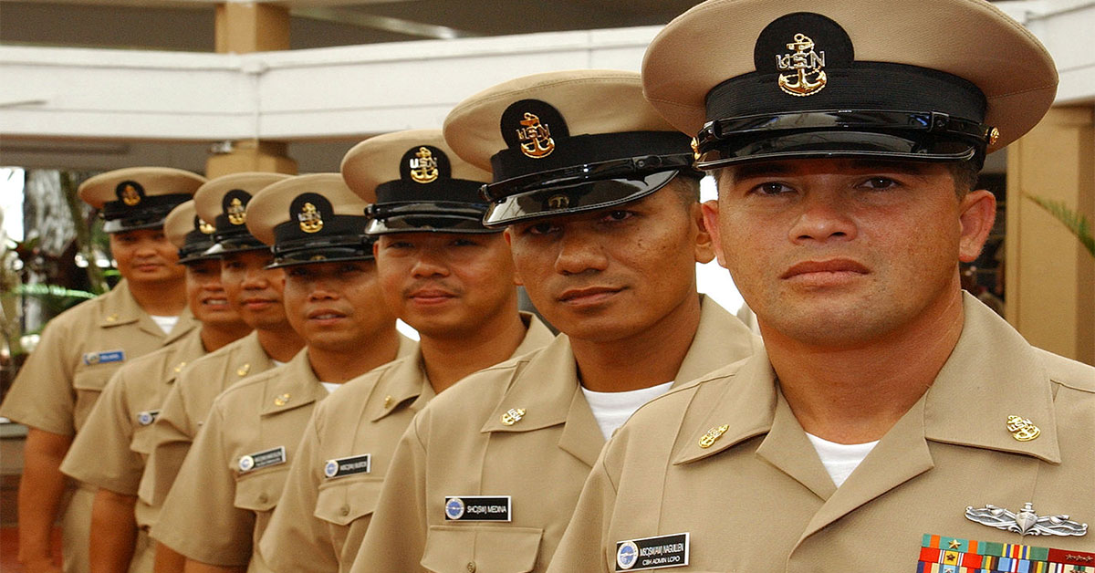 This is why the saltiest sailors wear a ‘fouled anchor’