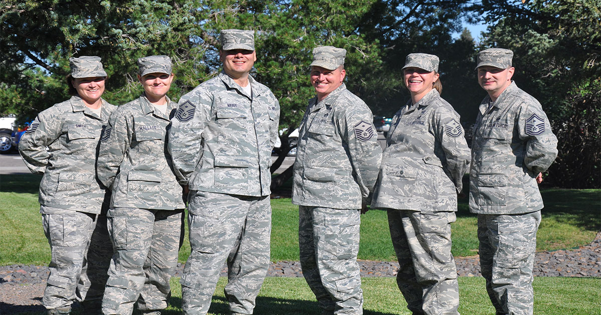 6 ways you can tell your 1st sergeant is lying to you