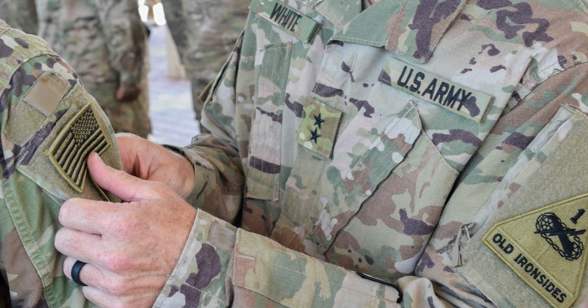 This is why soldiers wear unit patches