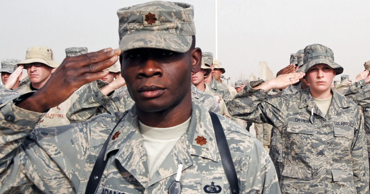 6 of the worst times to salute officers