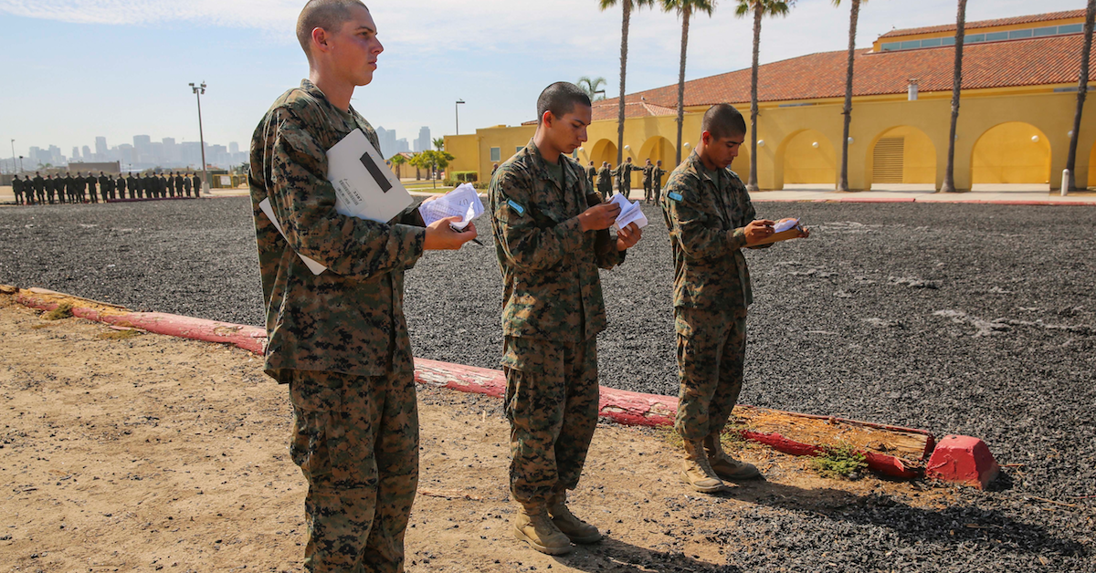 recruits marine corps boot camp
