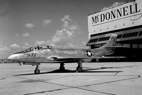 xf-88 voodoo prototype planes