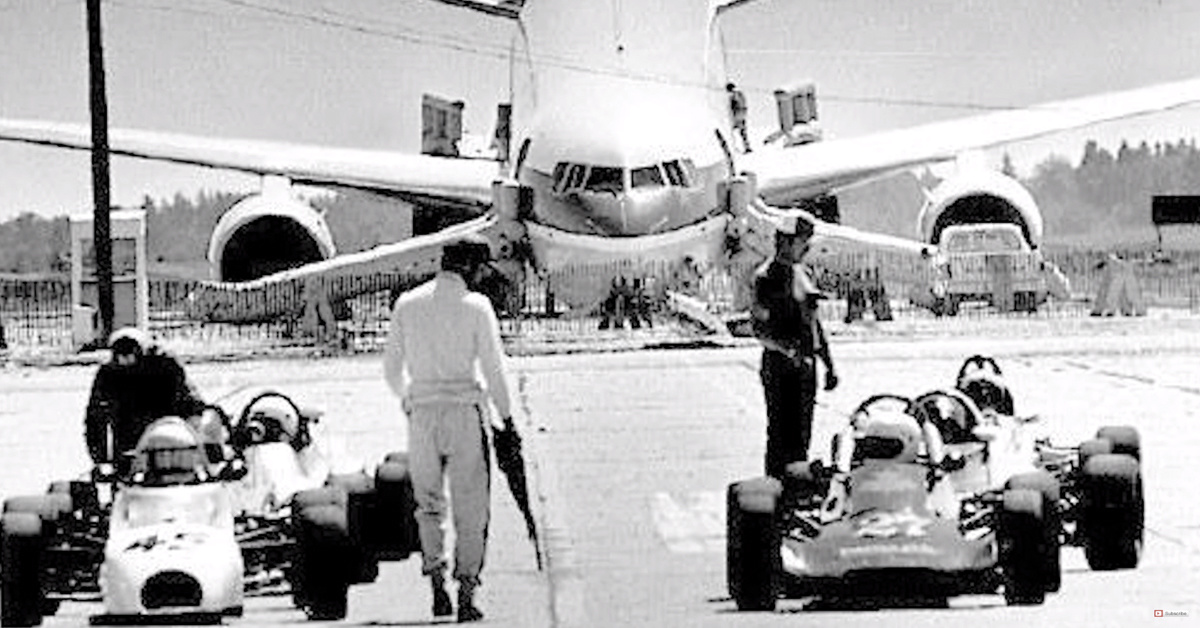 This vet crash-landed a 767 on a race track on family day