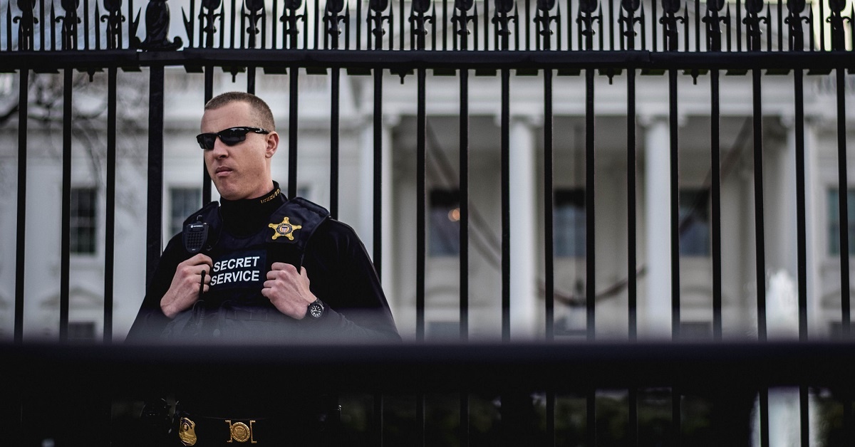 6 well-known ways the White House stays secure