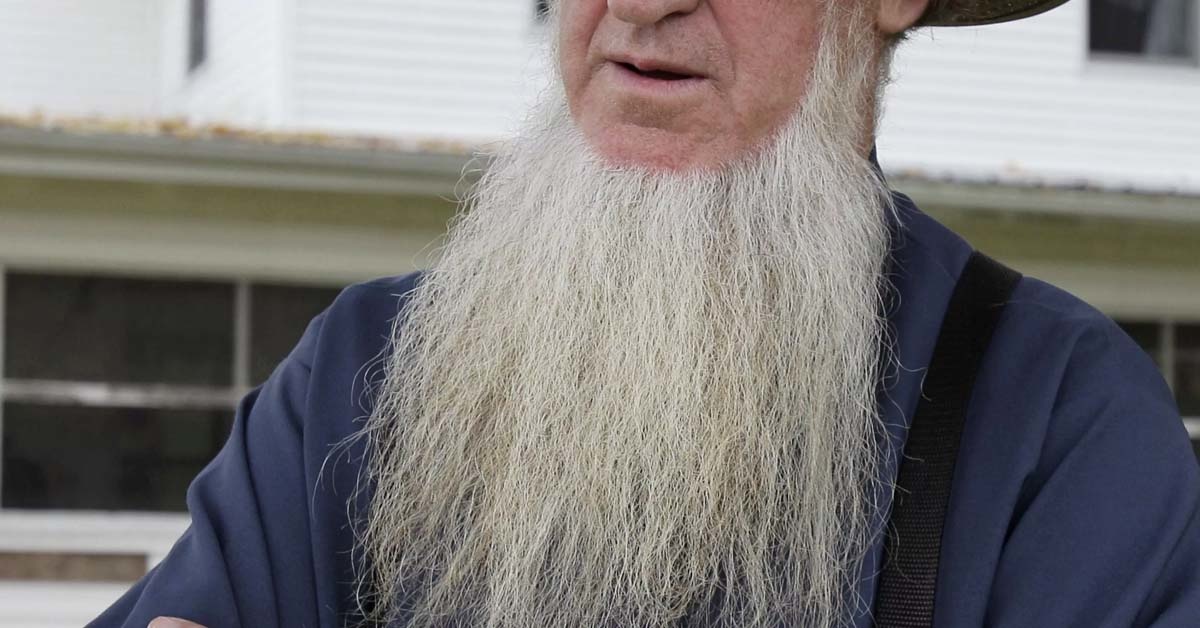 The military is the reason behind the ‘Amish Beard’