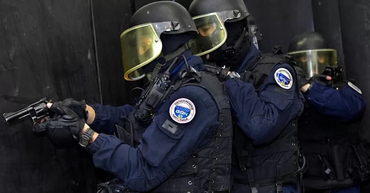 Why the French GIGN go into a mission wielding a revolver