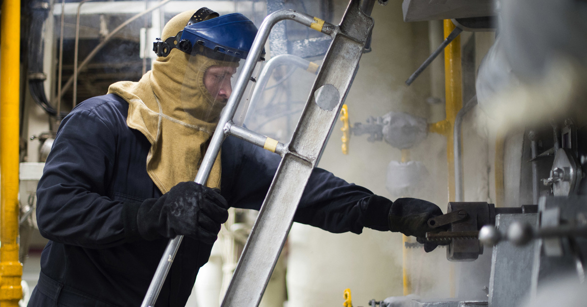 How sailors keep their warships from breaking down