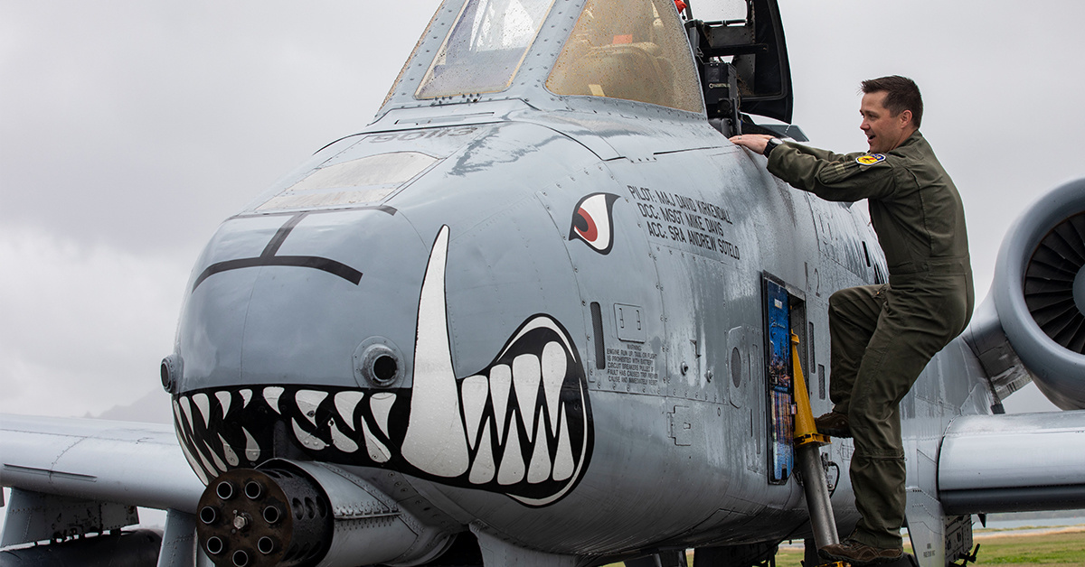 An A-10 pilot describes what it’s like to protect troops under fire