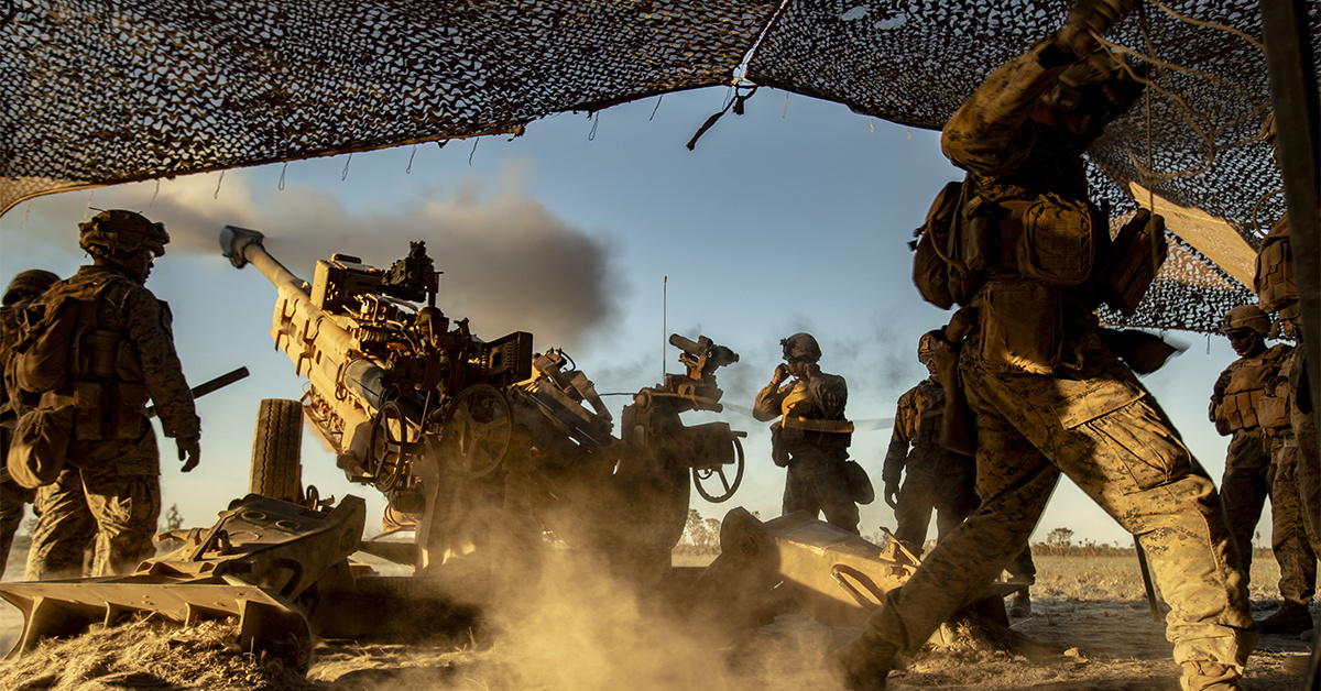 What it looks like when Marines fire their biggest guns